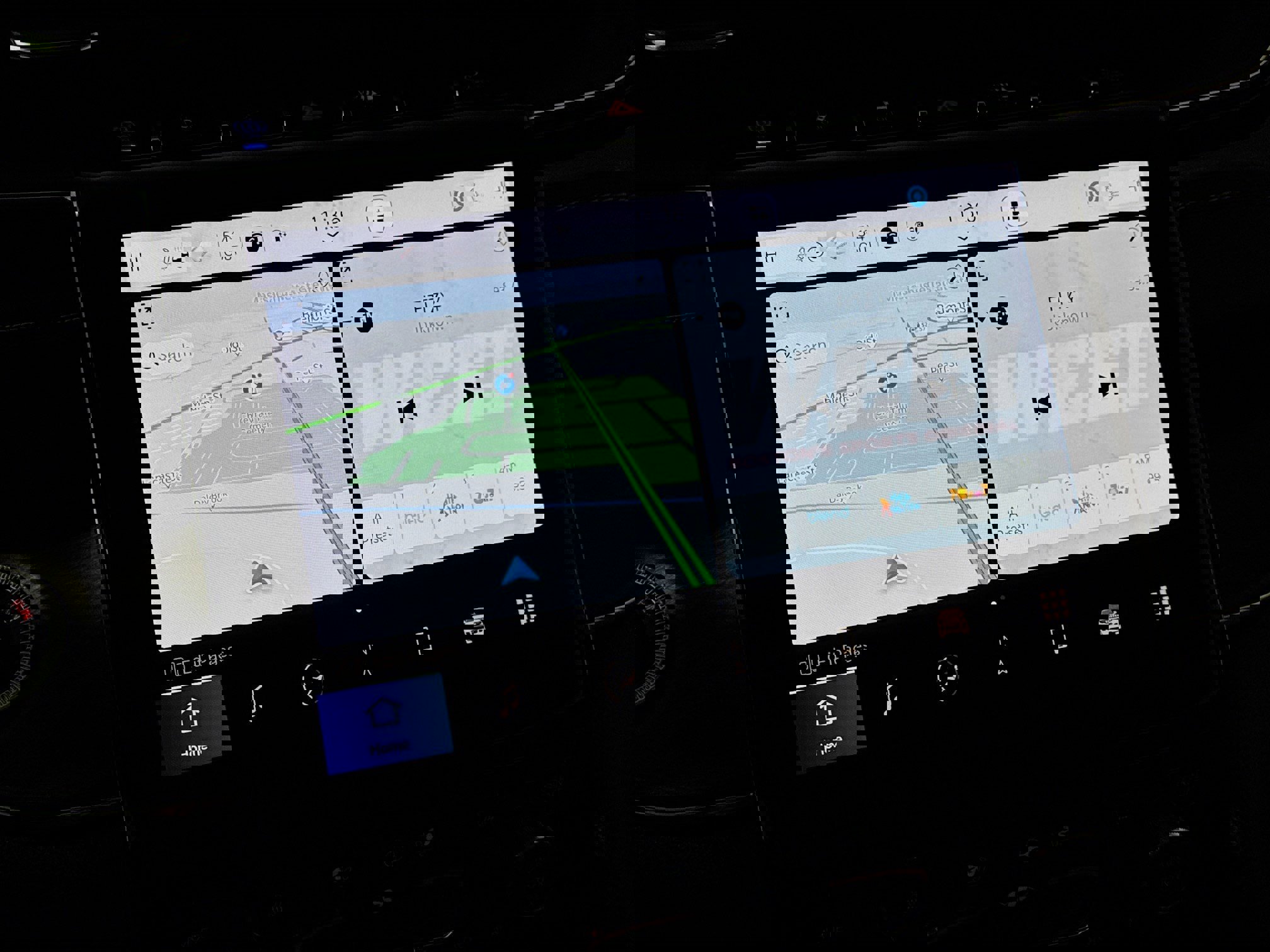 Used 2023 Jeep Grand Cherokee Overland w/ Advanced Protech Group III image 20