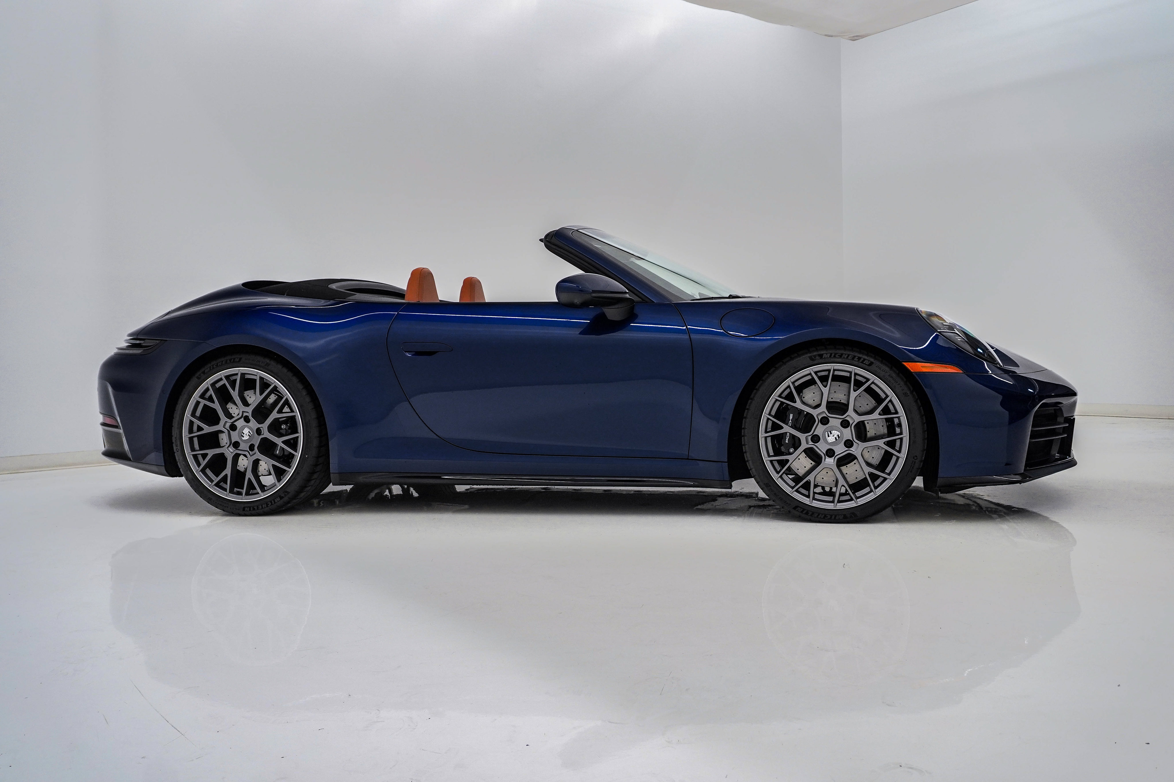 Certified 2026 Porsche 911 Carrera 4S AWD/4WD image 9