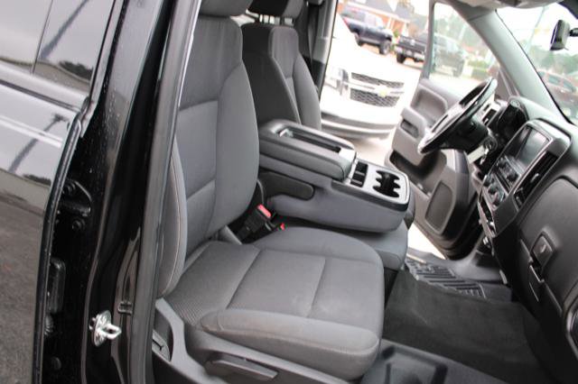 Used 2018 Chevrolet Silverado 1500 LT w/ All Star Edition image 23