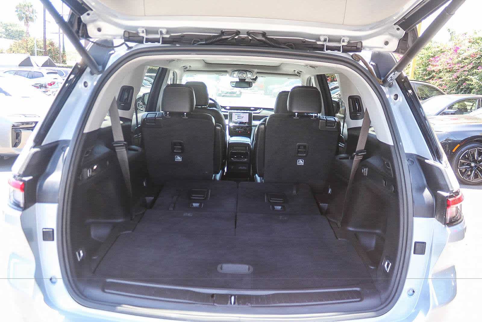 Used 2022 Jeep Grand Cherokee L Limited RWD image 26