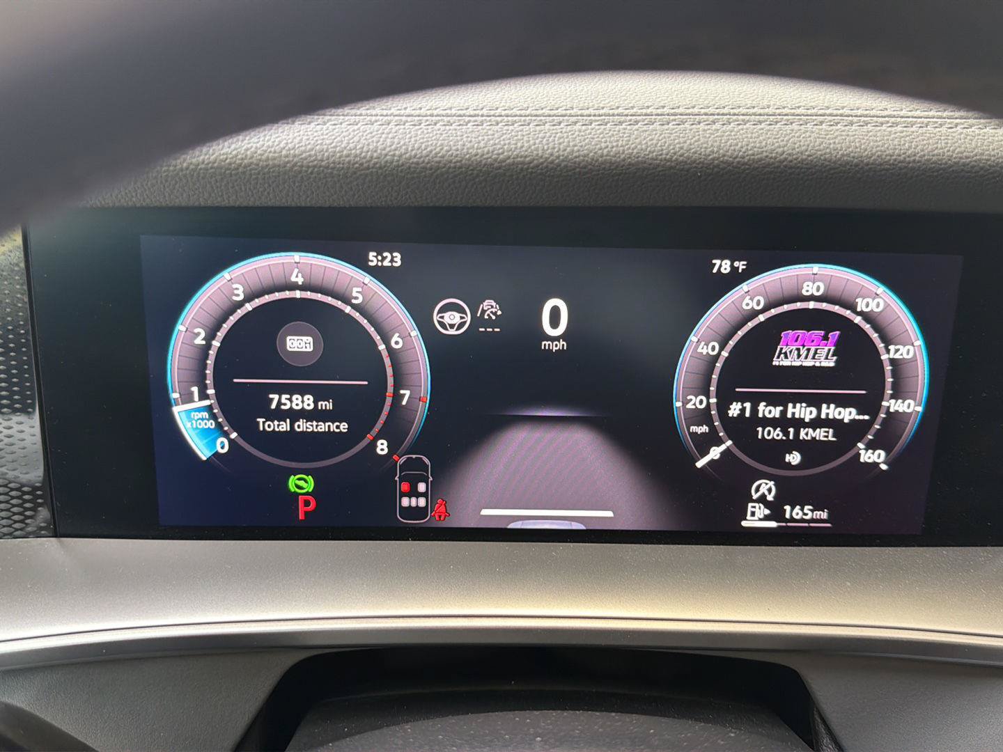 Certified 2026 Volkswagen Tiguan SE R-Line FWD image 19