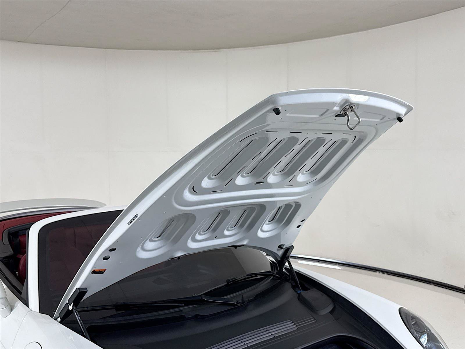 Used 2024 Porsche 911 Turbo S AWD/4WD image 34