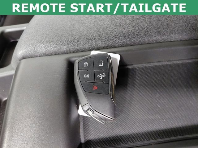 Used 2025 Chevrolet Silverado 2500 LT w/ Convenience Package AWD/4WD image 7