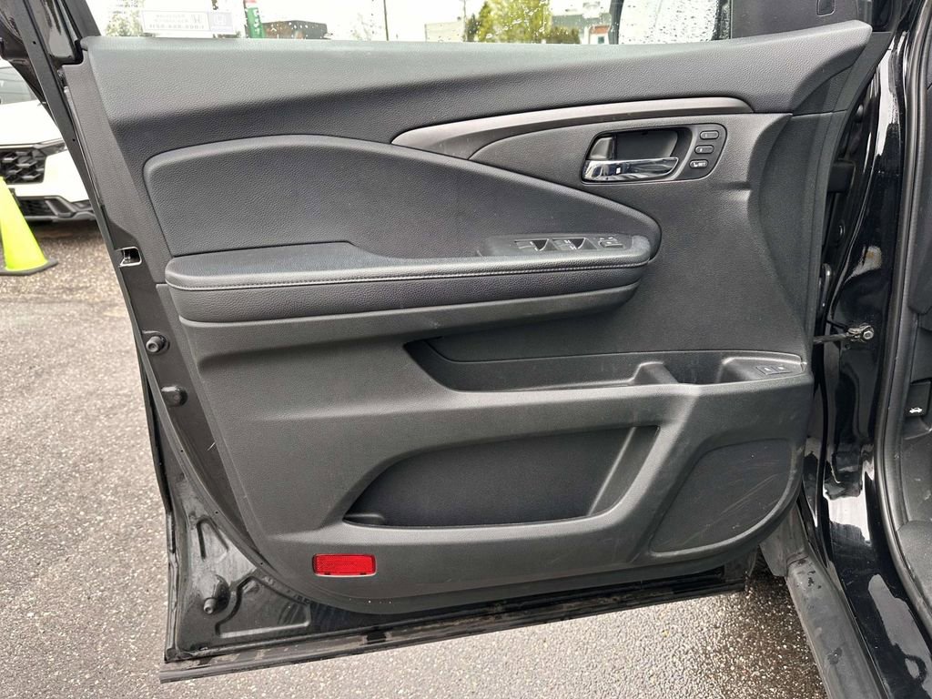 Used 2019 Honda Passport EX-L image 8