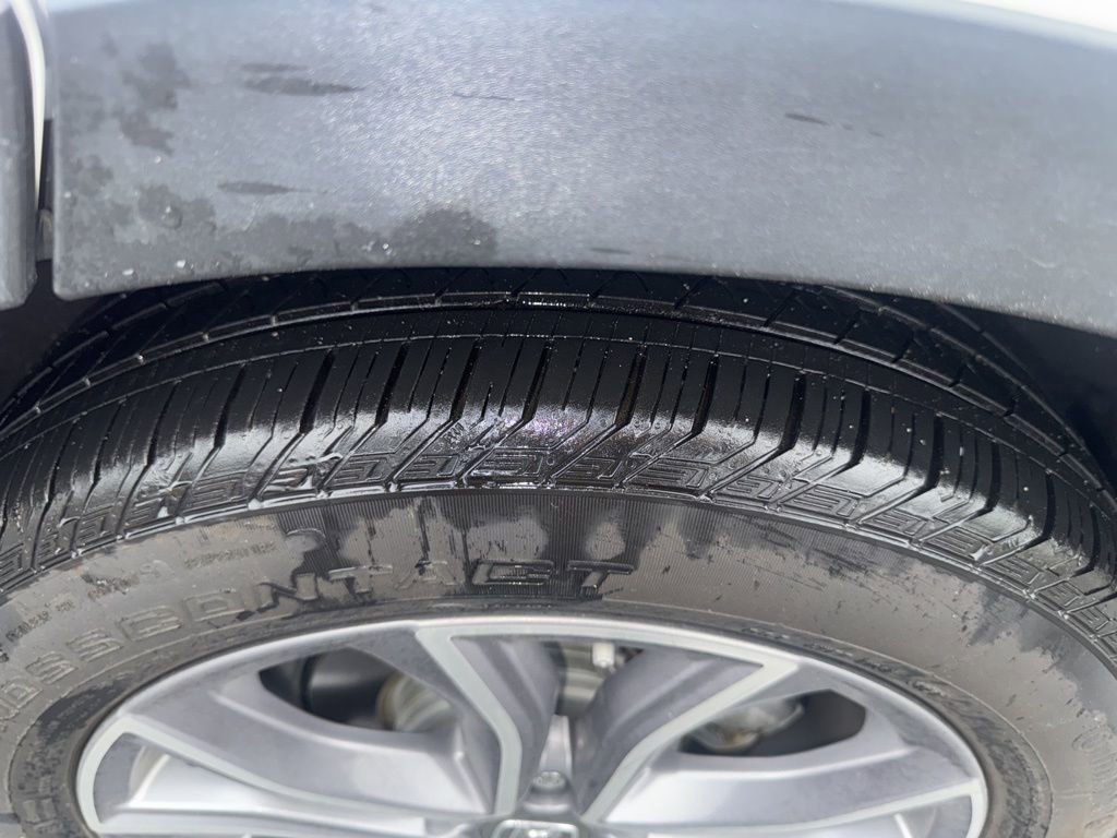 Used 2022 Honda CR-V Touring image 14