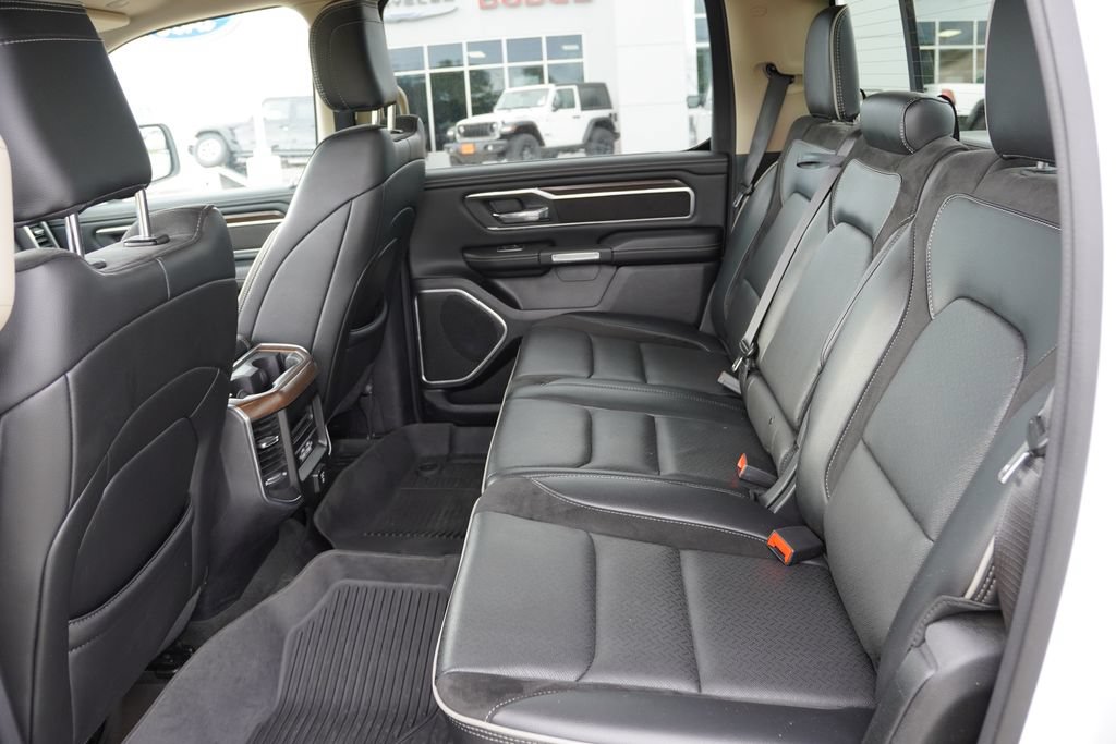 Used 2021 RAM 1500 Laramie AWD/4WD image 18