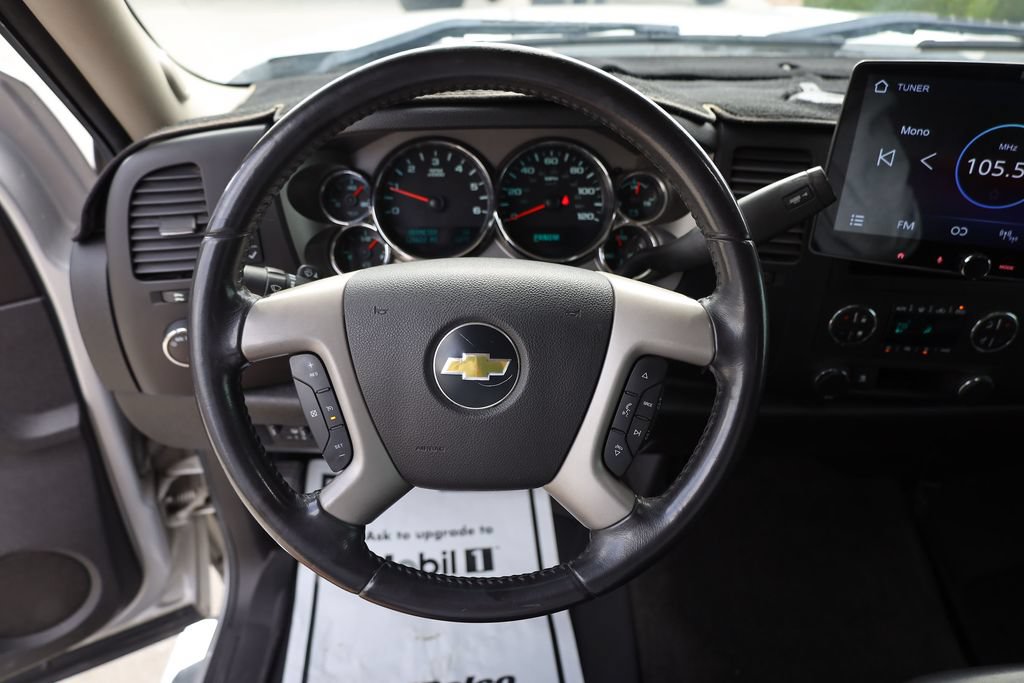 Used 2011 Chevrolet Silverado 1500 LT w/ All-Star Edition AWD/4WD image 13