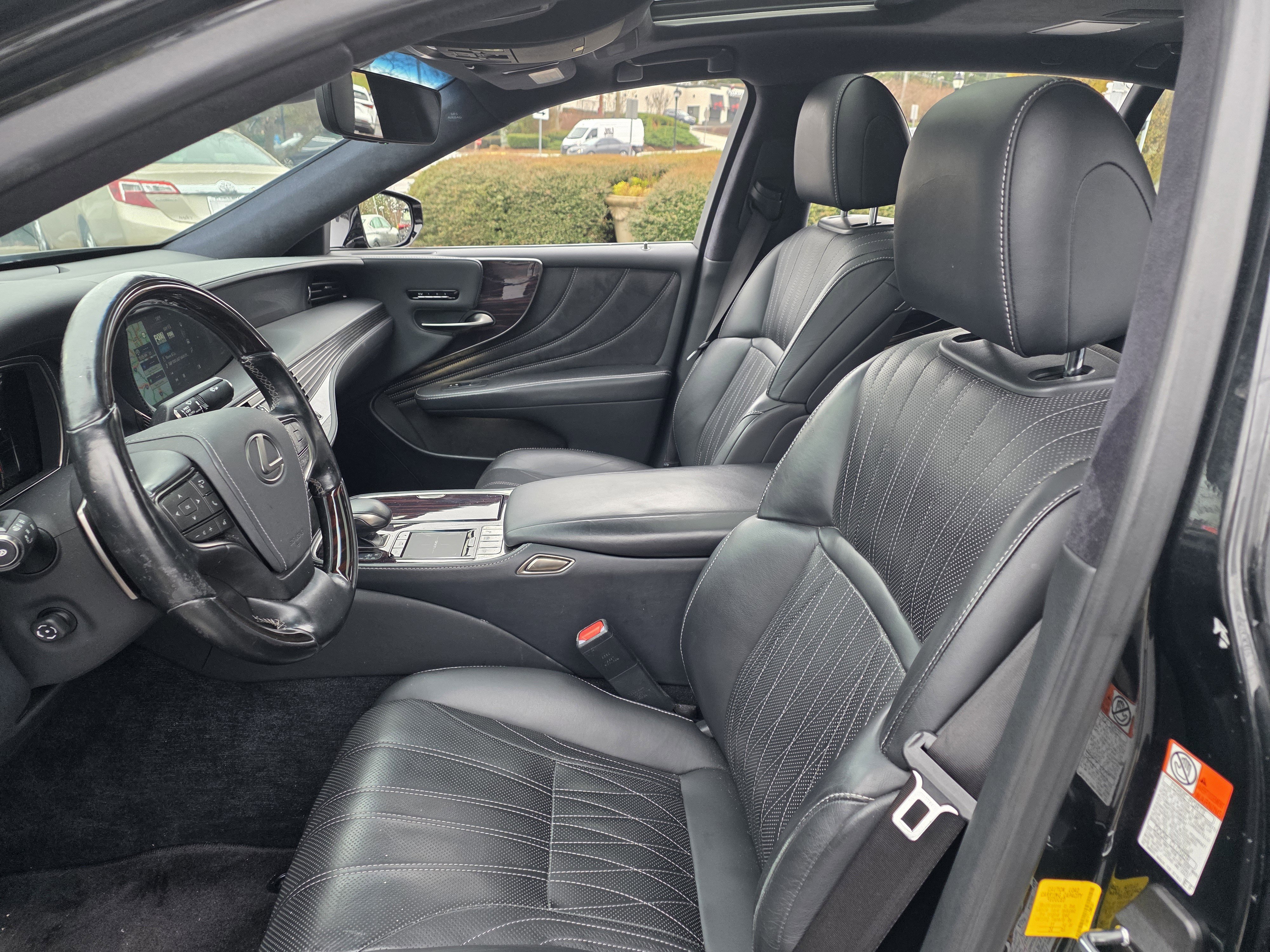 Used 2018 Lexus LS 500 image 15