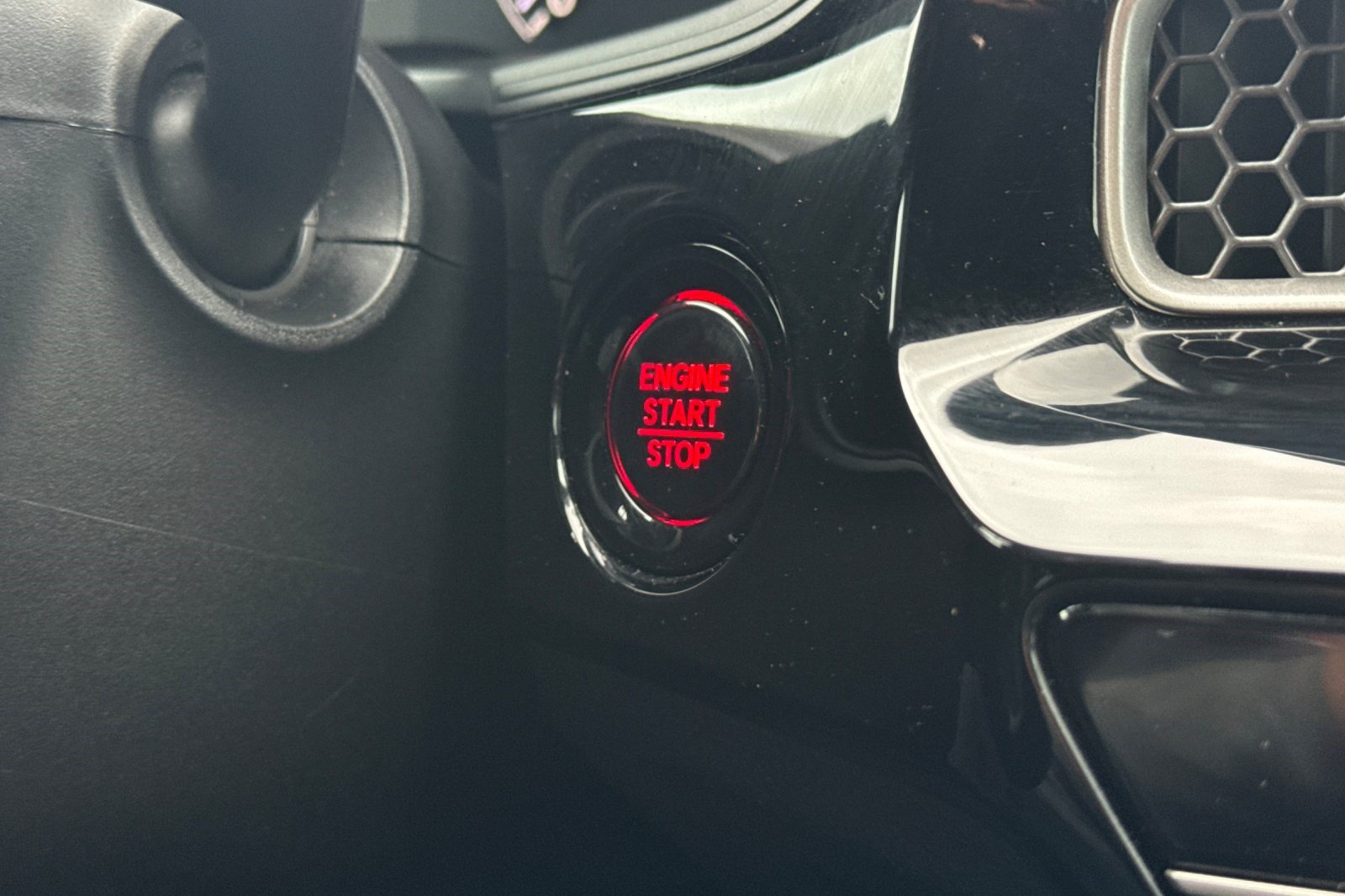 Certified 2025 Honda Civic Sport image 17