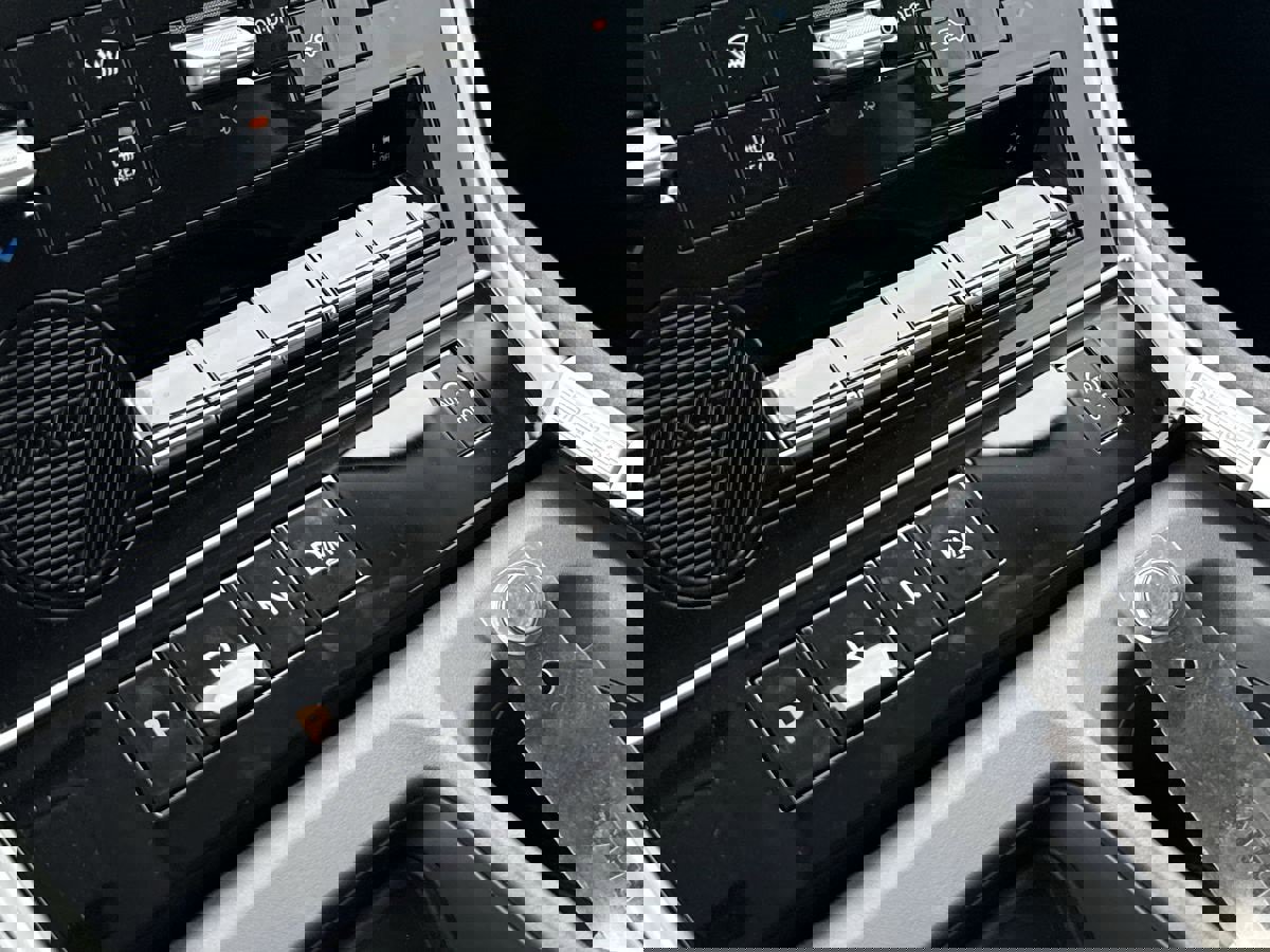 New 2026 Nissan Armada SV image 27