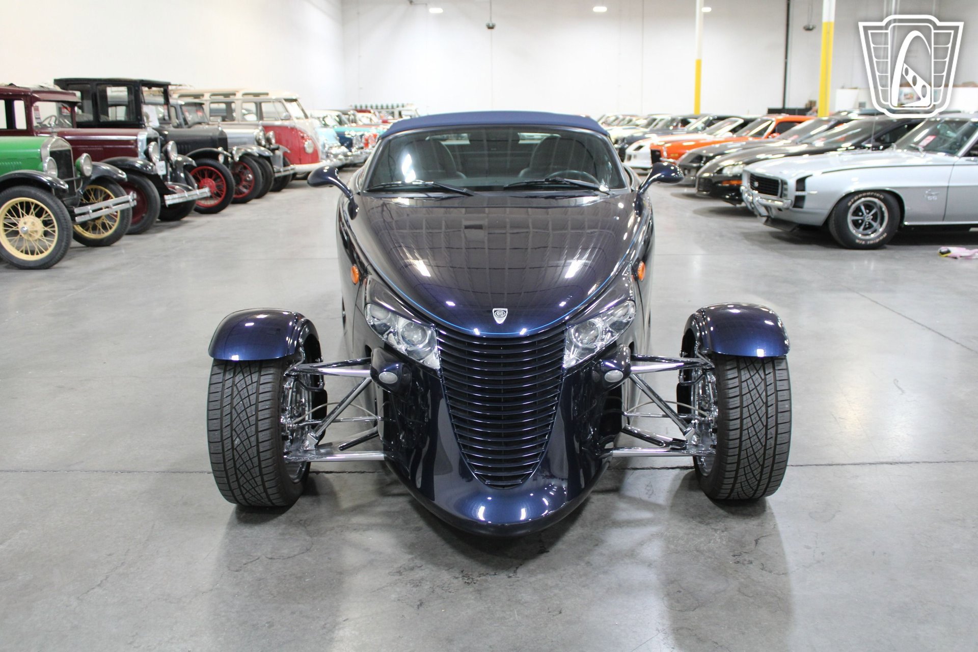 Used 2001 Chrysler Prowler image 30