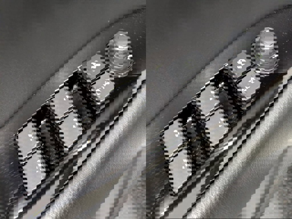 Certified 2023 MAZDA CX-5 AWD 2.5 S w/ Preferred Package image 9