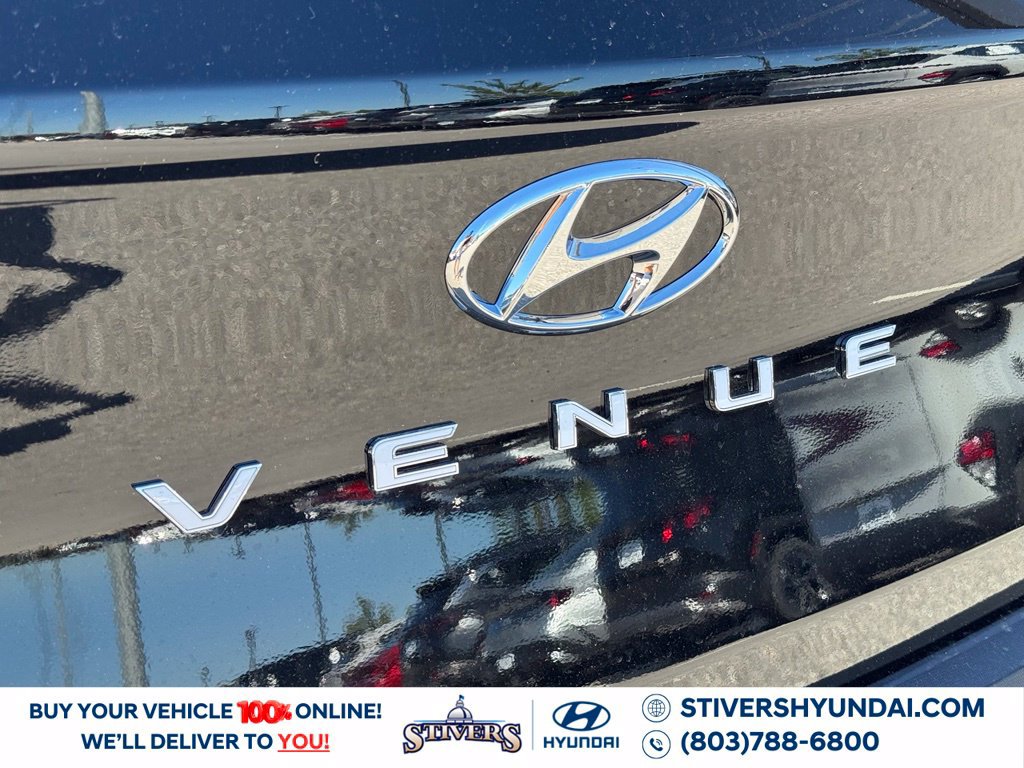 New 2026 Hyundai Venue SEL FWD image 15