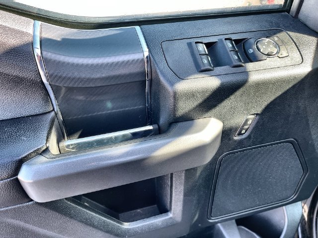 Used 2018 Ford F150 XLT w/ Equipment Group 302A Luxury AWD/4WD image 23