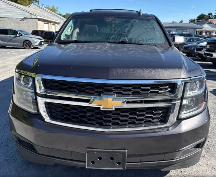 Used 2017 Chevrolet Suburban LT AWD/4WD image 2