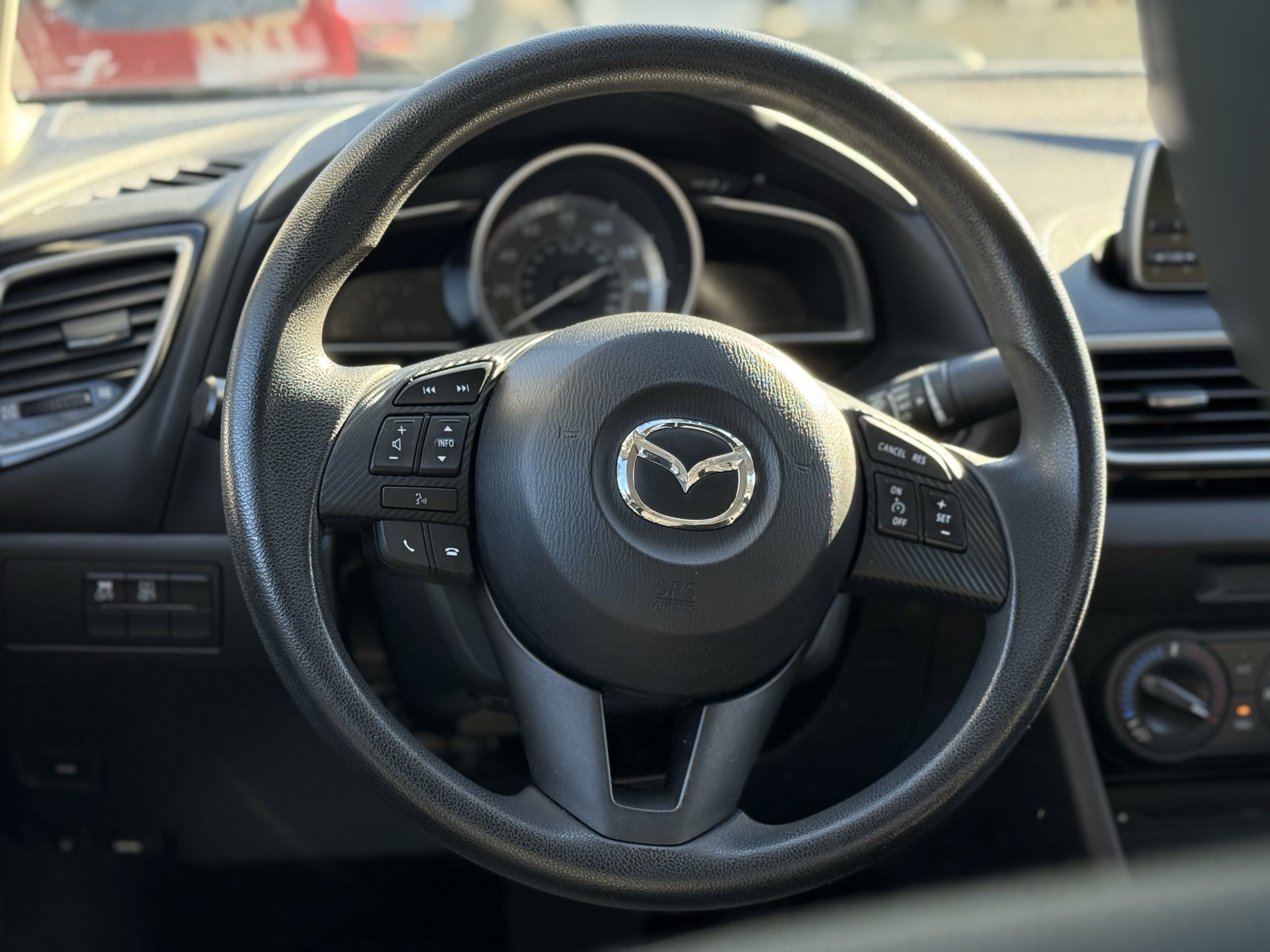 Used 2014 MAZDA MAZDA3 i Sport image 13