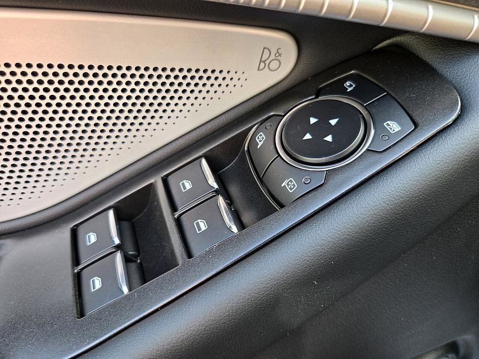 New 2025 Ford Explorer ST image 30