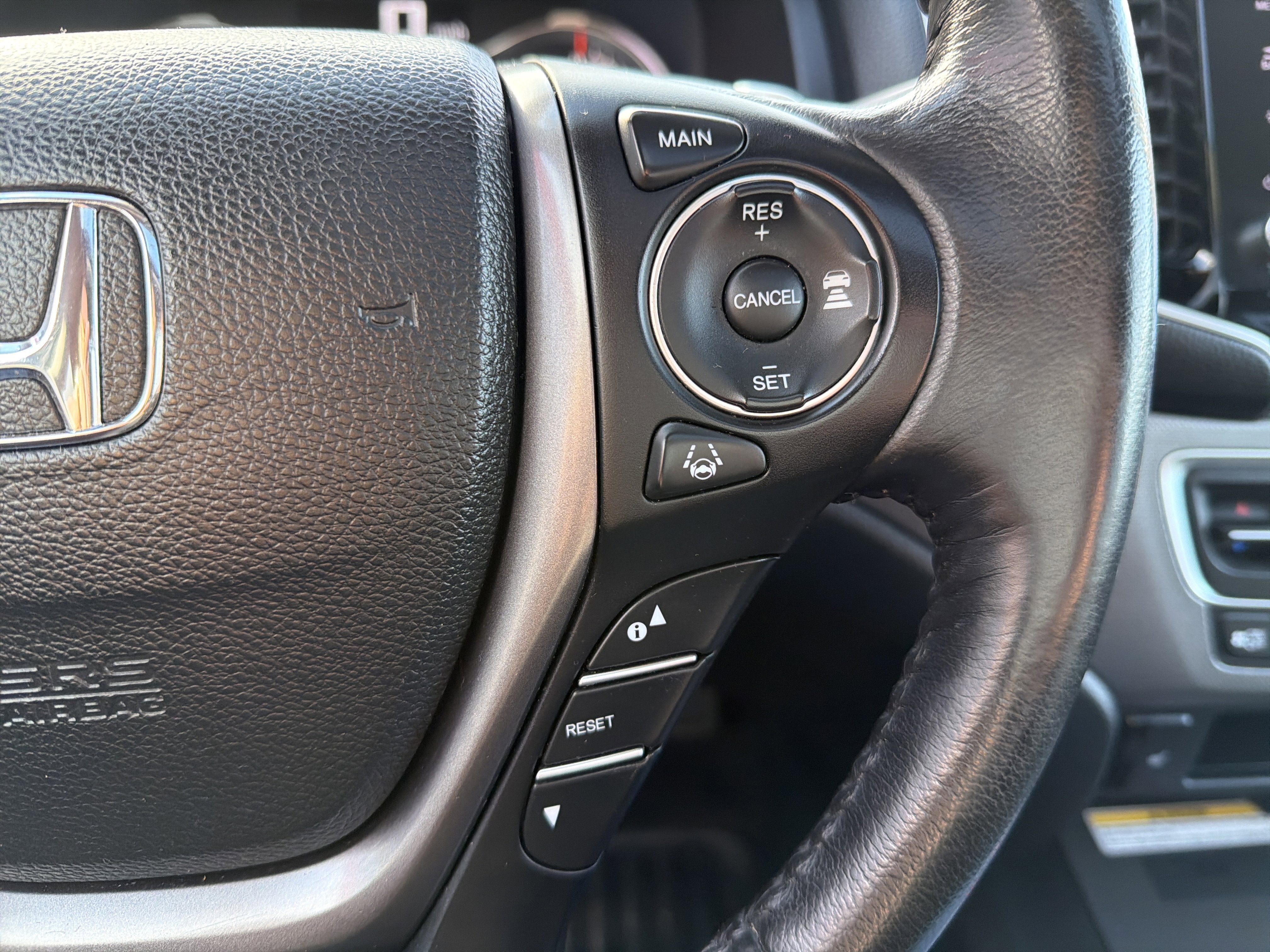 Used 2022 Honda Ridgeline RTL-E image 14