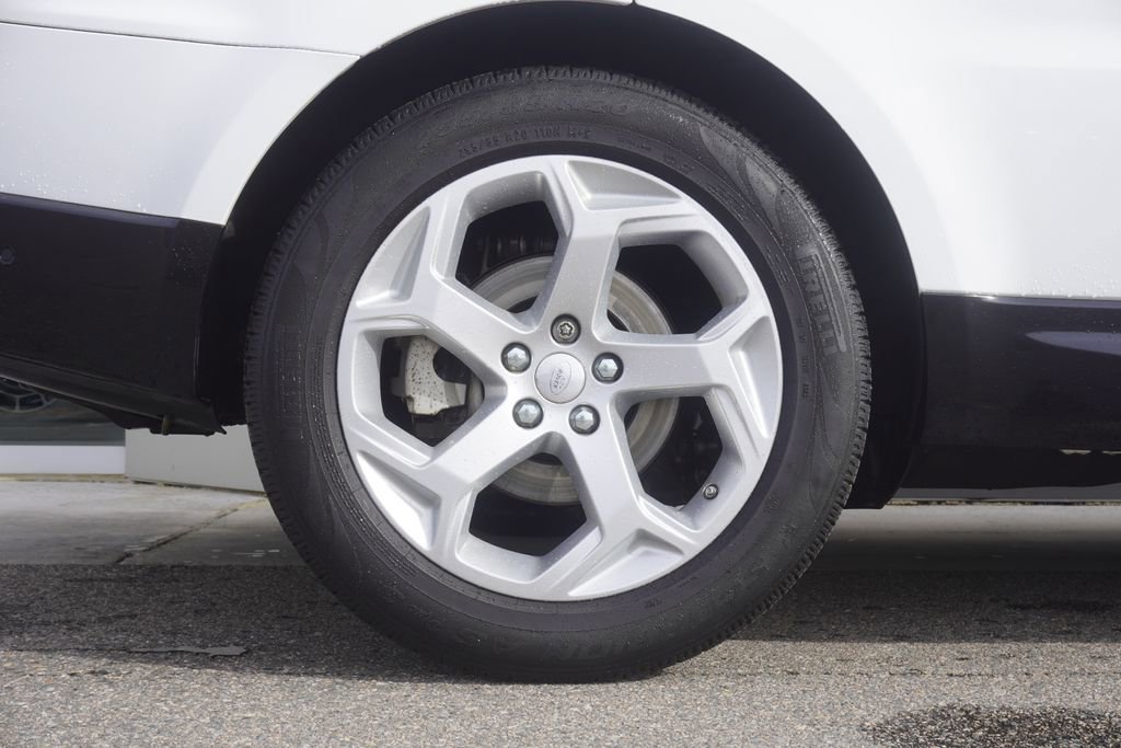 Used 2018 Land Rover Range Rover Sport HSE image 32