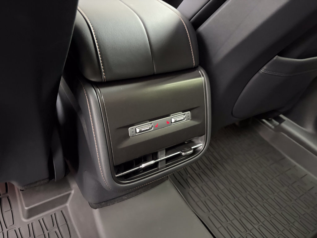 New 2026 Lincoln Nautilus Reserve w/ Jet Appearance Package AWD/4WD image 54