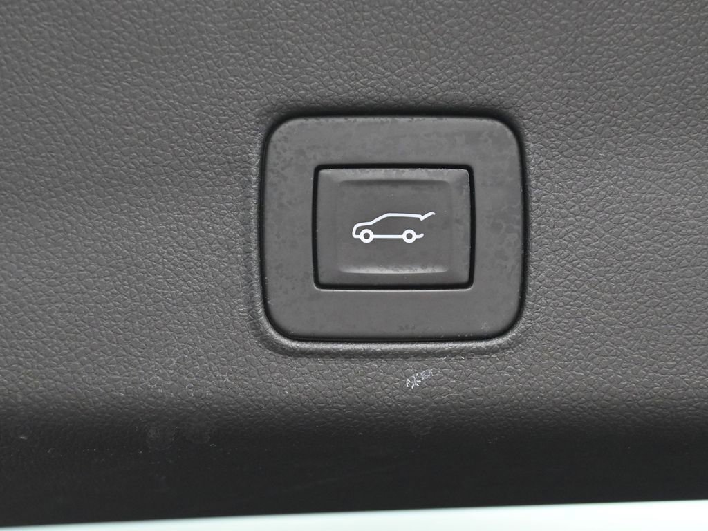 Used 2024 Chevrolet TrailBlazer RS w/ Convenience Package image 33