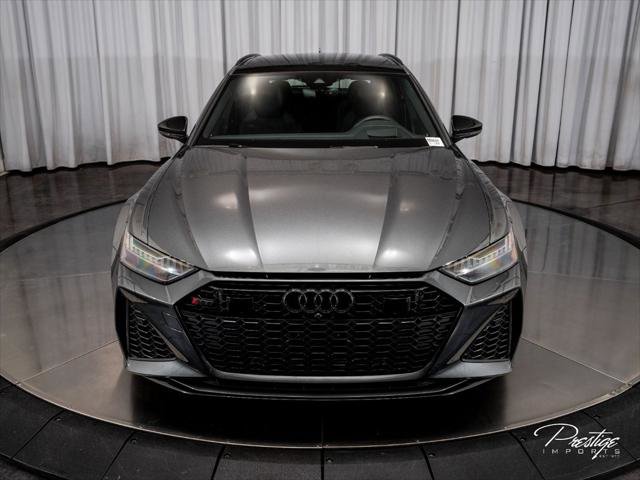 Used 2022 Audi RS 6 AWD/4WD image 3