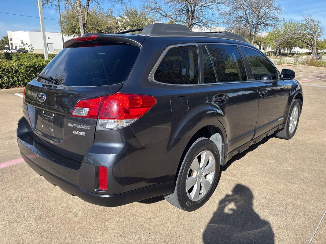 Used 2012 Subaru Outback 2.5i Premium w/ All-Weather Pkg image 8