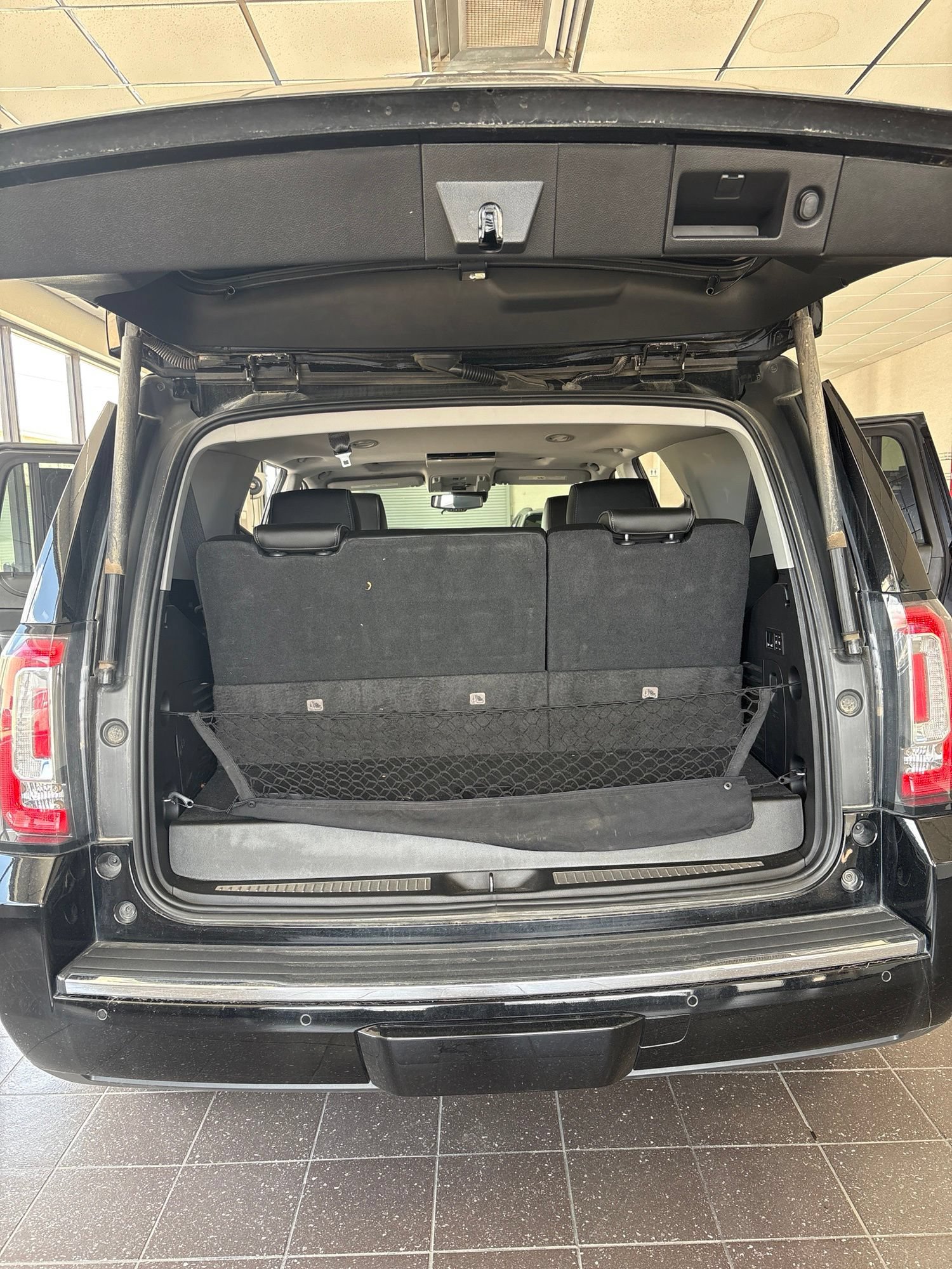Used 2020 GMC Yukon Denali w/ Denali Ultimate Package AWD/4WD image 7