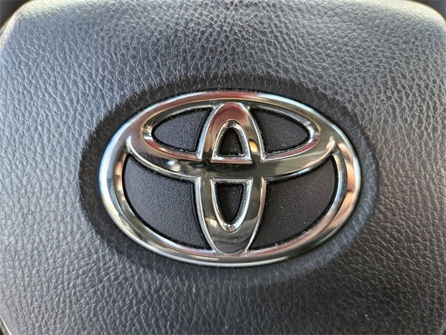 Used 2022 Toyota Camry LE image 27