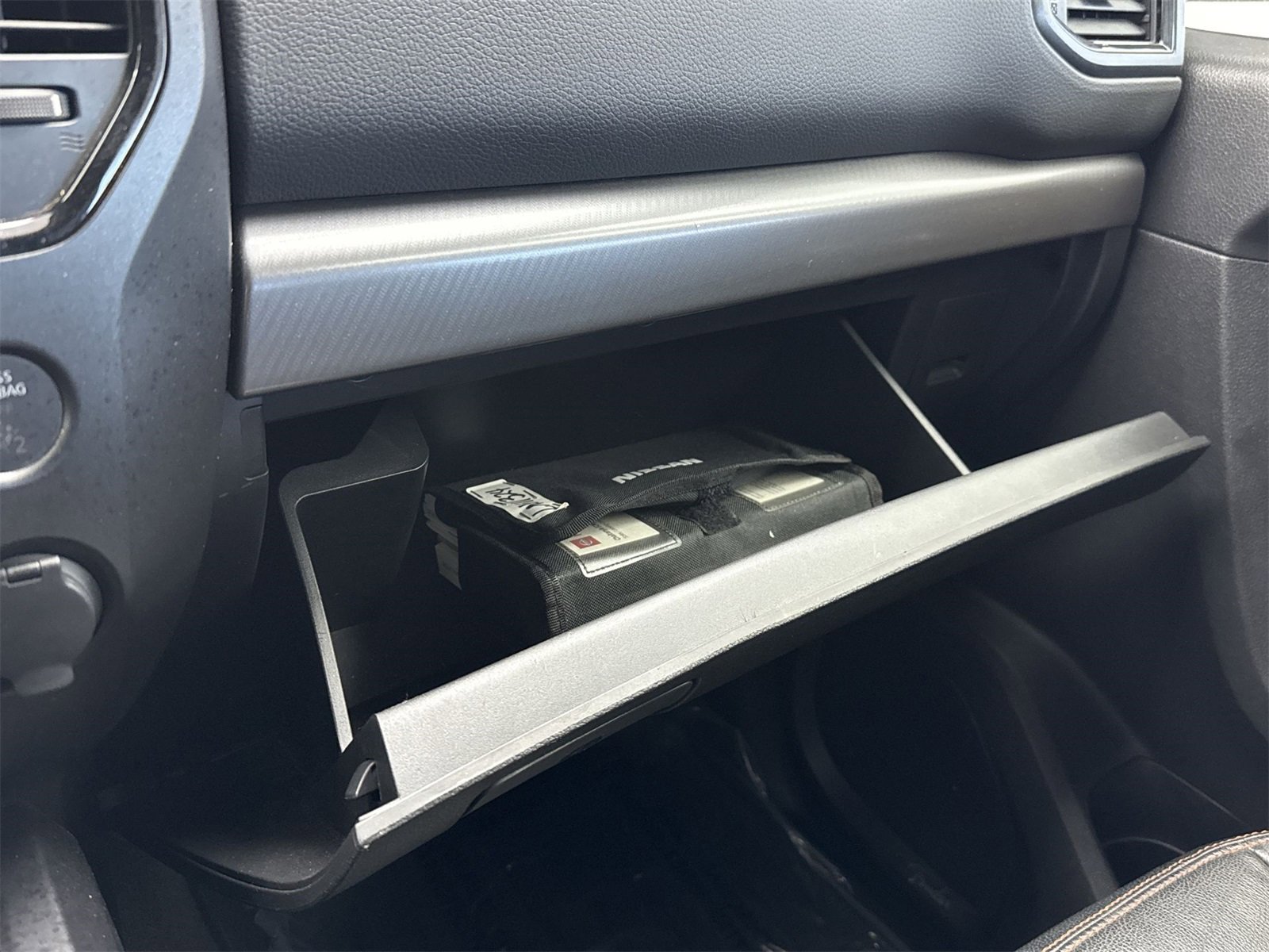 Used 2020 Nissan Titan PRO-4X w/ Pro-4x Convenience Package image 36