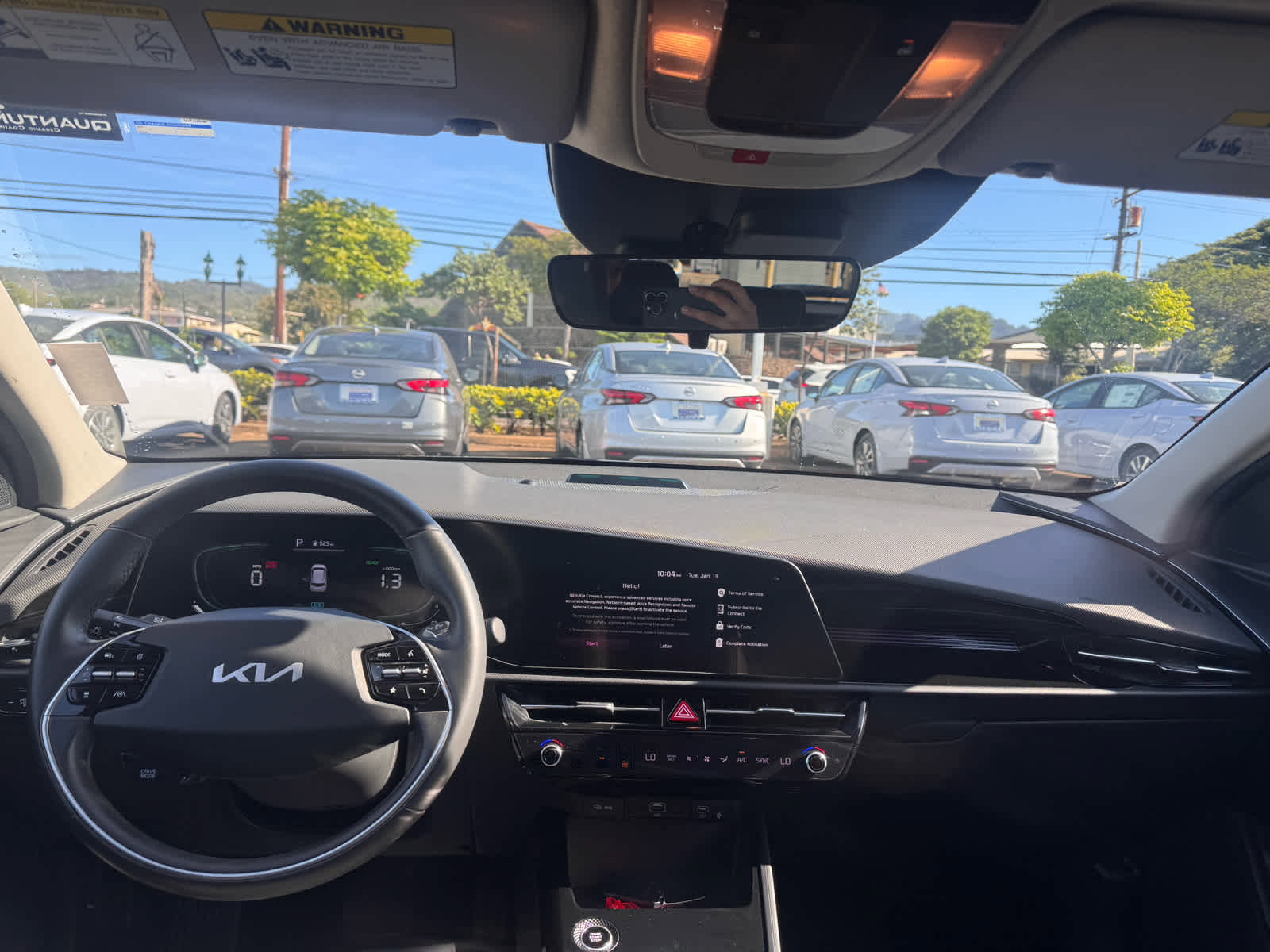 Used 2023 Kia Niro EX image 10