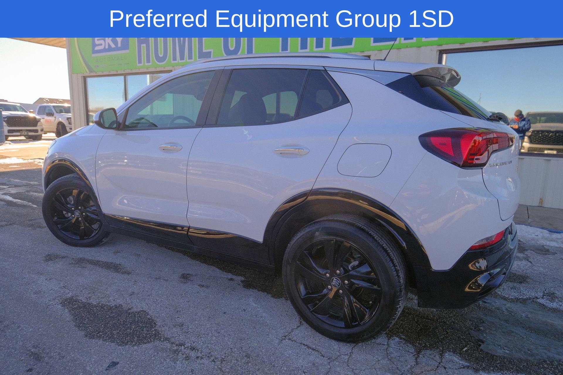 Used 2024 Buick Encore GX Sport Touring image 4