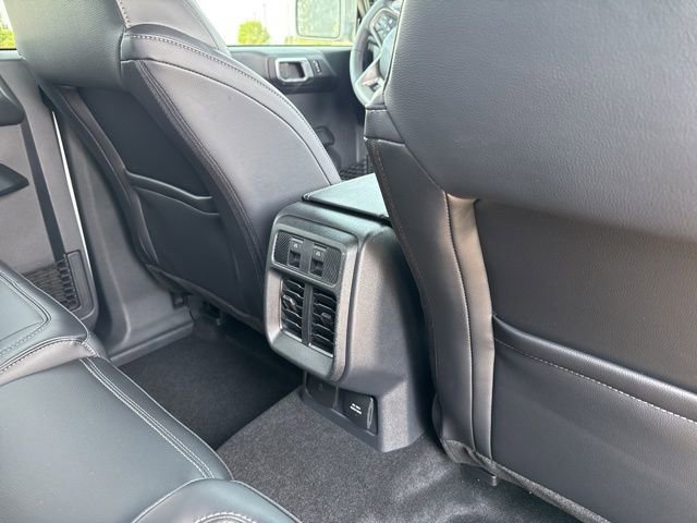 New 2026 Ford Bronco Outer Banks image 19