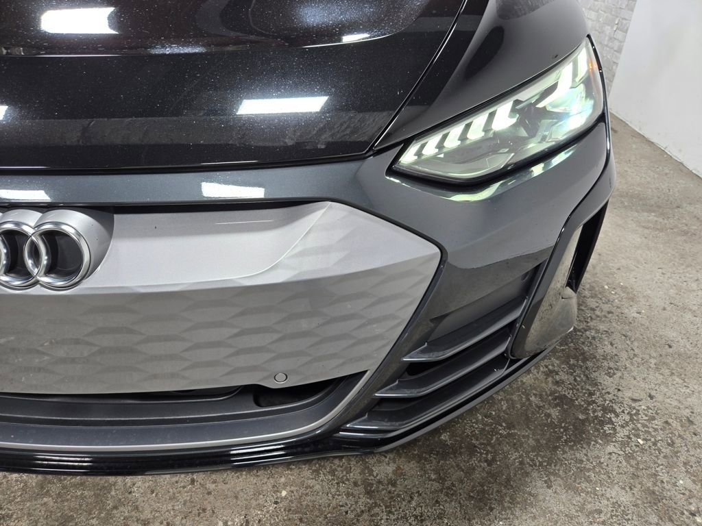 Used 2022 Audi e-tron GT Premium Plus image 6