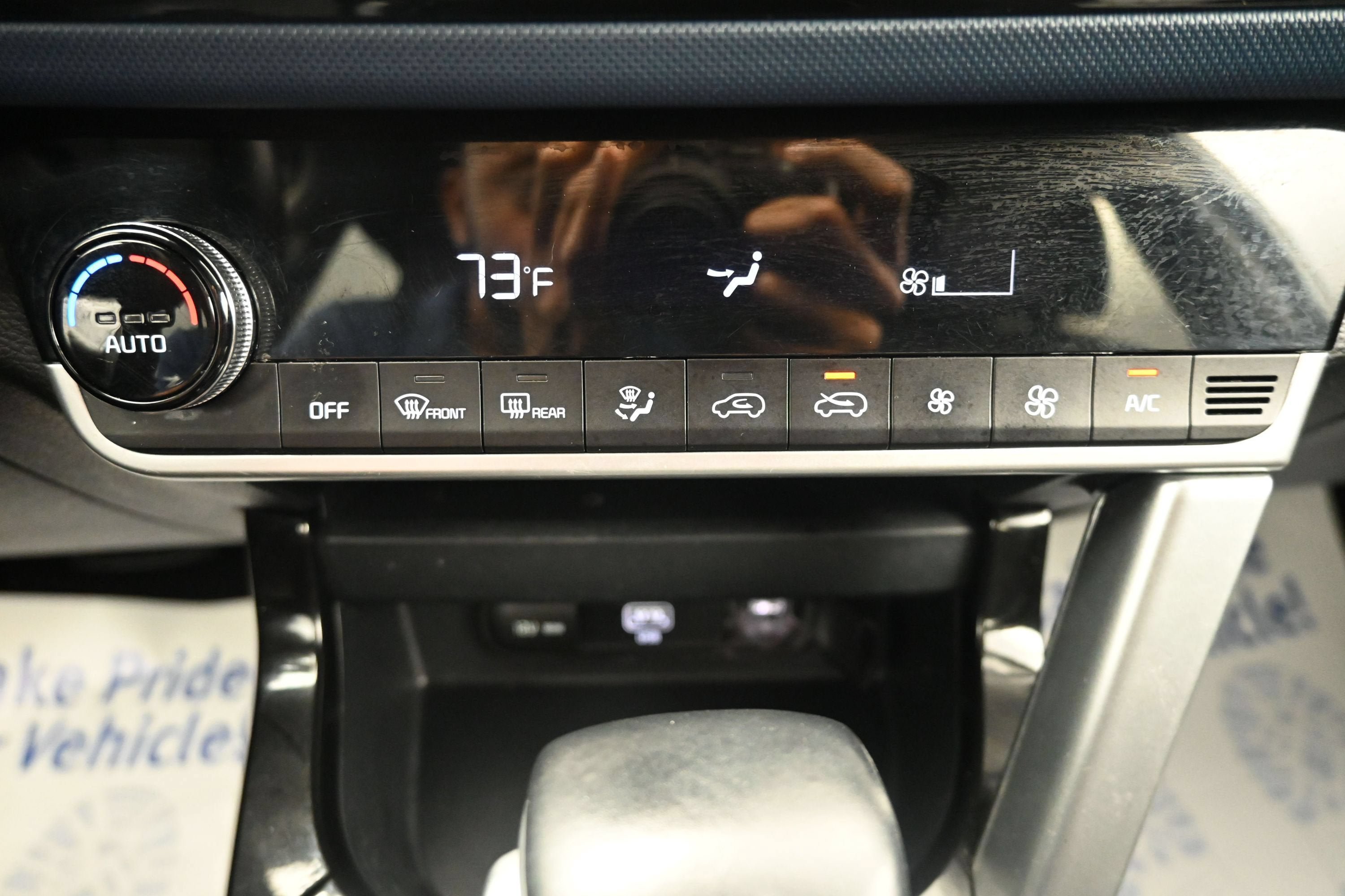 Used 2023 Kia Seltos S w/ Navigation Package FWD image 17