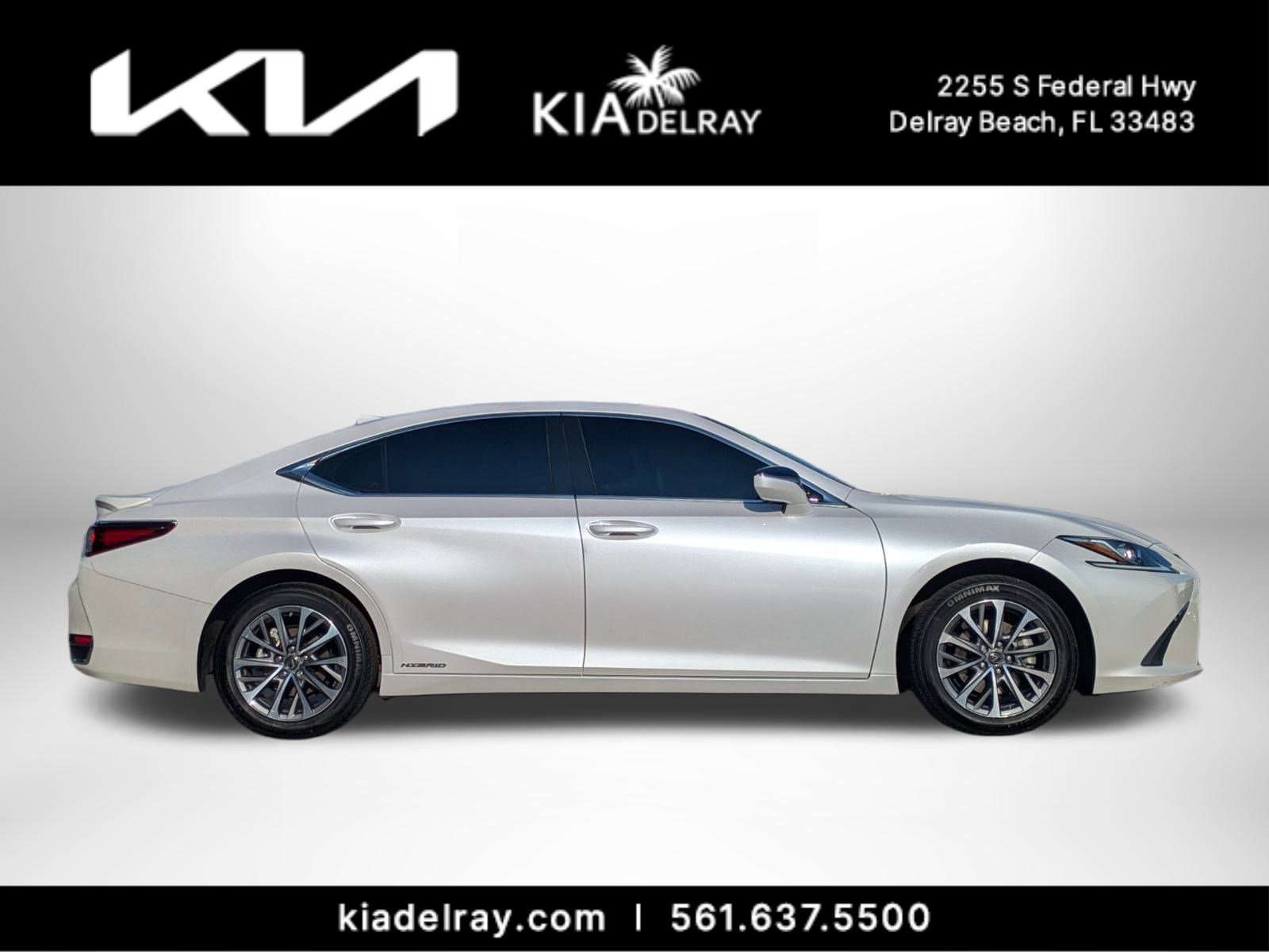 Used 2022 Lexus ES 300h image 3
