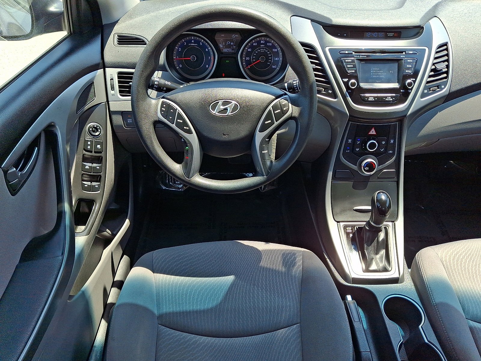 Used 2016 Hyundai Elantra SE w/ Option Group 02 FWD image 13