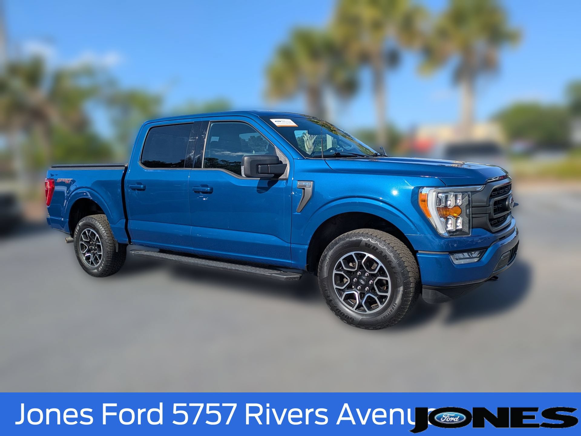 Used 2023 Ford F150 XLT AWD/4WD image 3