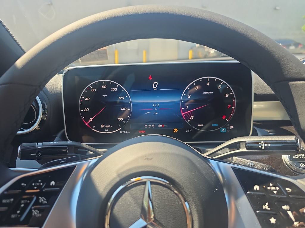 New 2026 Mercedes-Benz C 300 4MATIC Sedan image 15
