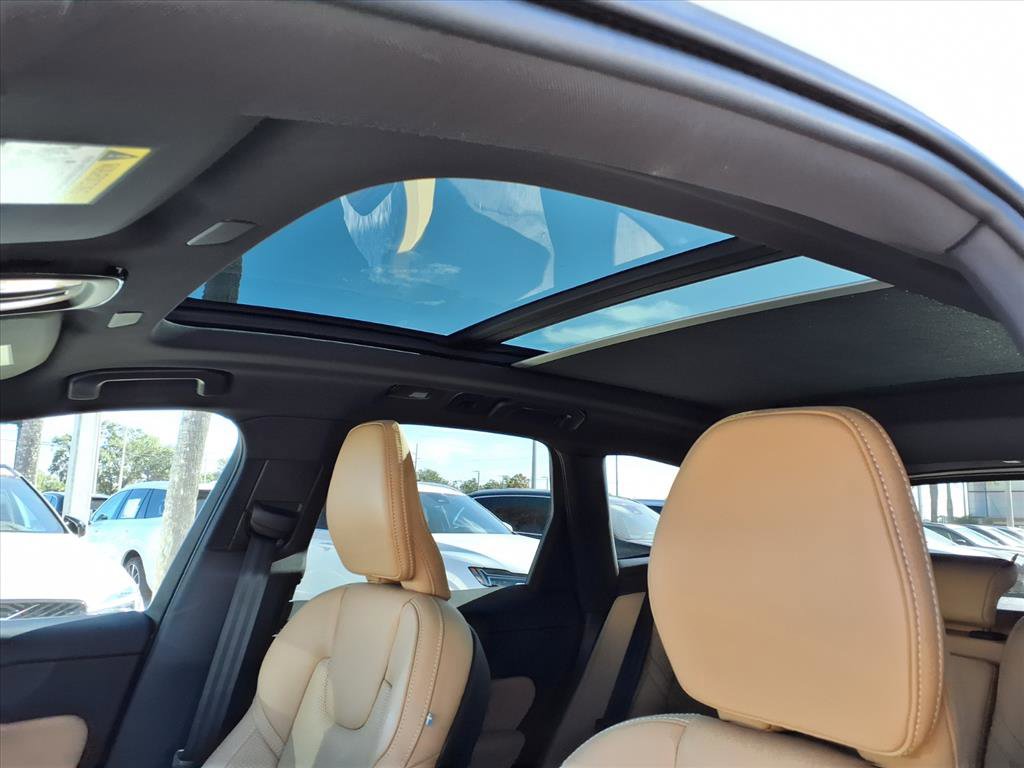 Certified 2023 Volvo XC60 B6 Ultimate image 25