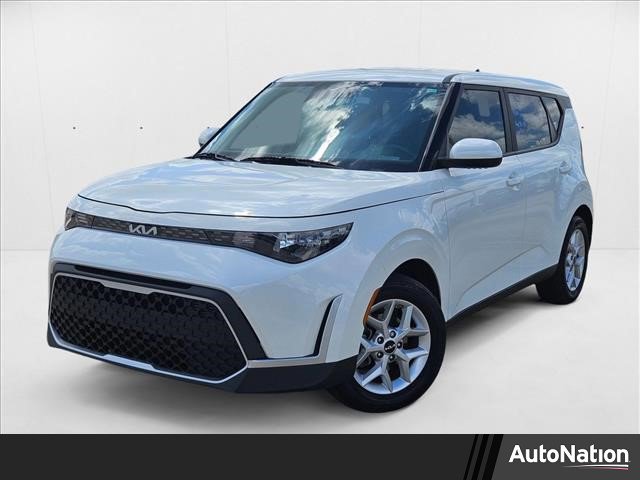 Used 2024 Kia Soul LX w/ Option Group 015