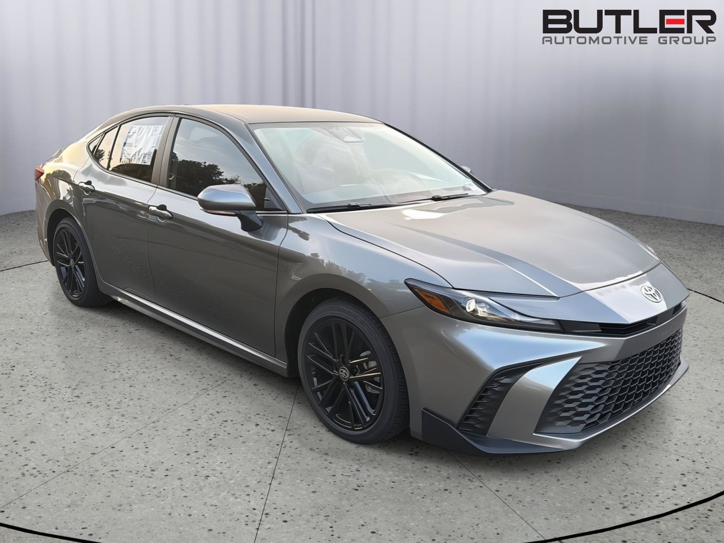 New 2026 Toyota Camry SE w/ Convenience Package FWD image 8