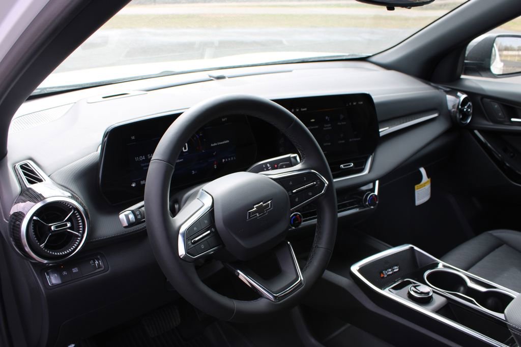 New 2026 Chevrolet Equinox LT image 23