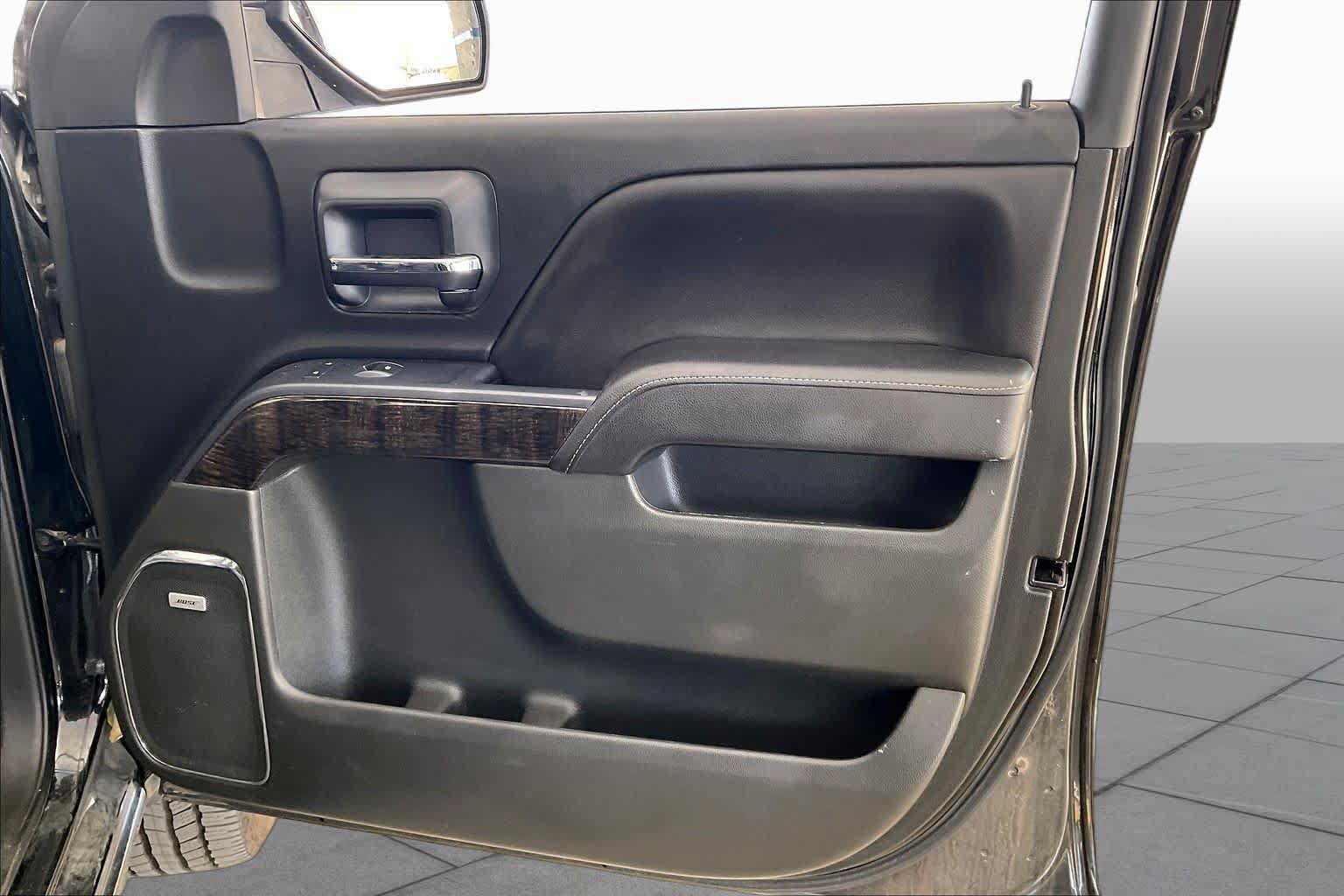 Used 2015 GMC Sierra 1500 Denali w/ Driver Alert Package AWD/4WD image 22