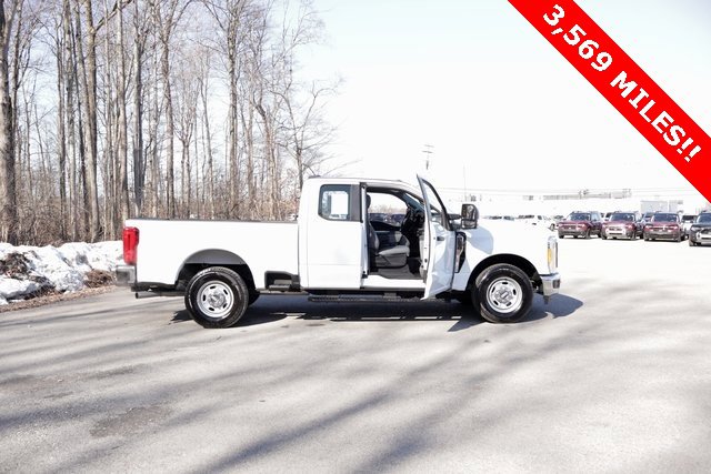 Used 2023 Ford F250 XL w/ XL Chrome Package image 15