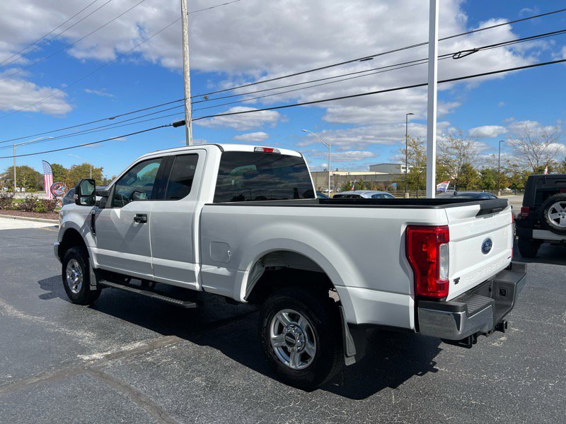 Used 2017 Ford F250 XLT w/ Snow Plow Prep Package image 5