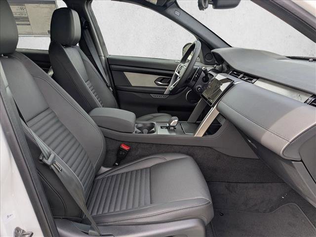 New 2026 Land Rover Discovery Sport Landmark image 17