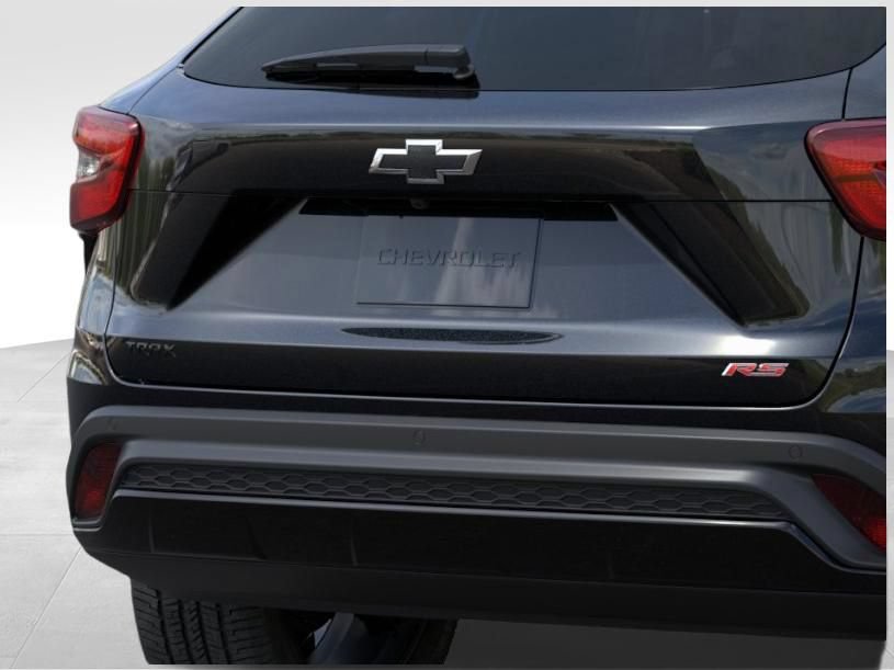 New 2026 Chevrolet Trax RS w/ Sunroof Package FWD image 14