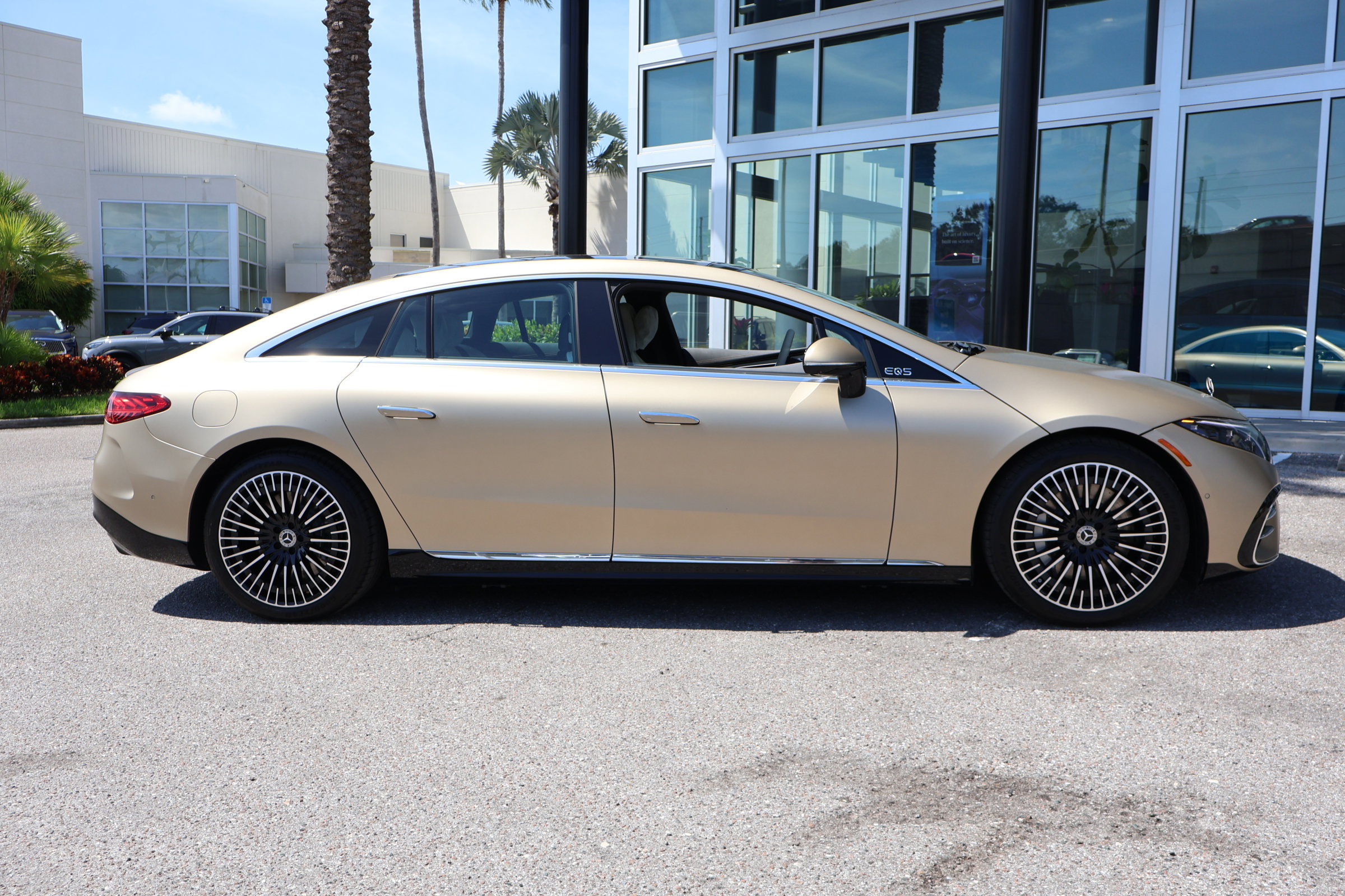 New 2025 Mercedes-Benz EQS 450+ Sedan image 8