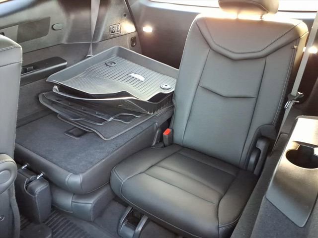 Certified 2024 Cadillac XT6 Sport w/ Technology Package AWD/4WD image 20